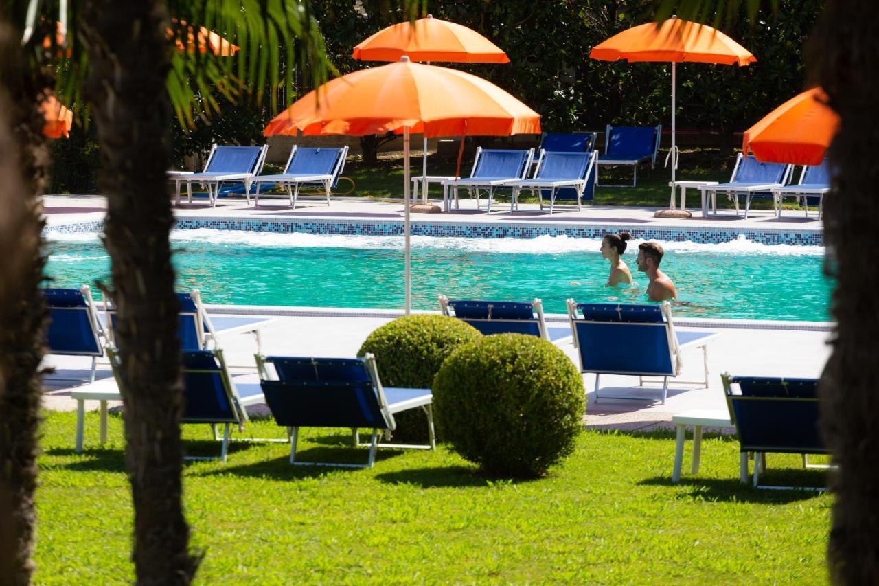 Hotel Savoia Thermae & Spa (Adults Only) أبانو تيرمي المظهر الخارجي الصورة
